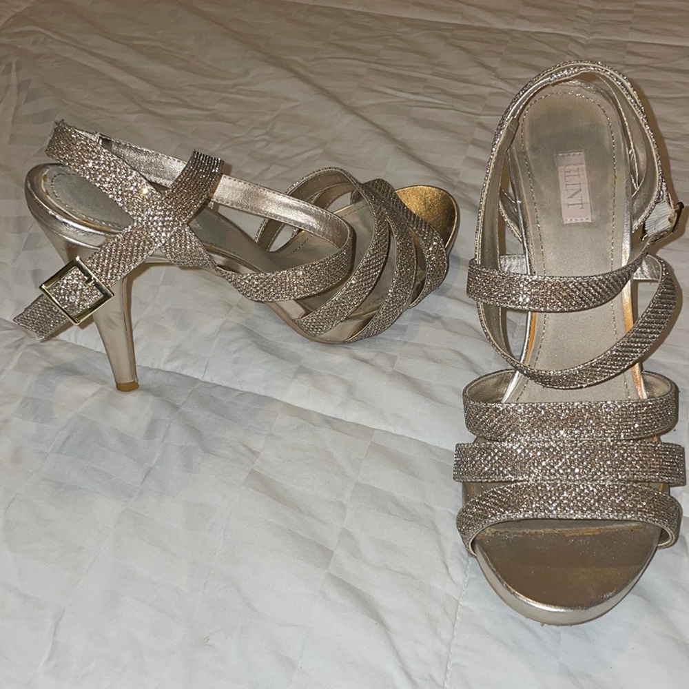 GLINT STRAPPY HEEL 9